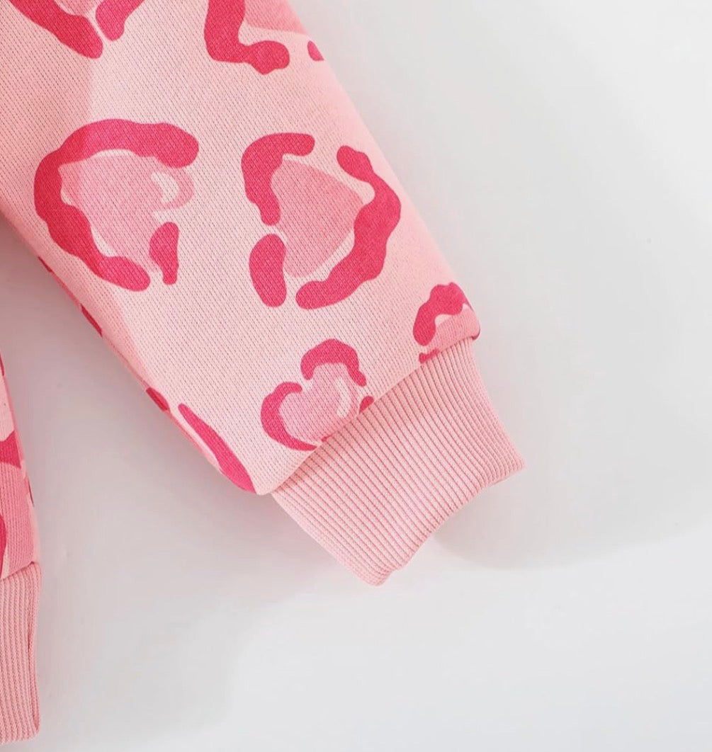 Pink leopard heart ruffle sleeve sweatshirt