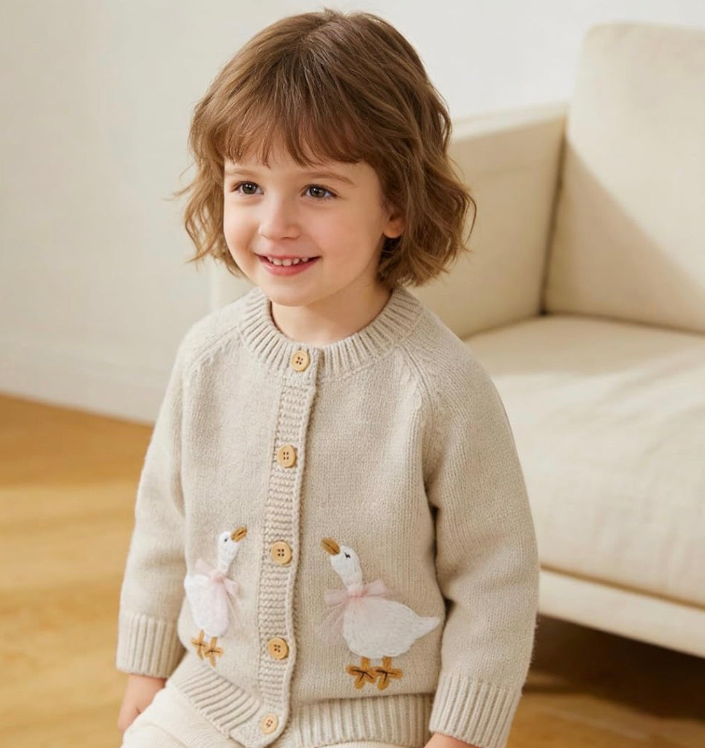 Daisy goose 🪿 🌼